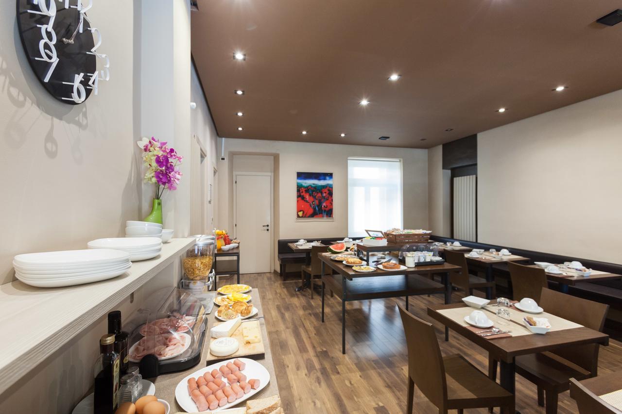 Cuneo Hotel Luaran gambar